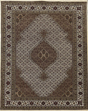 Fine Hand-Woven Persian Tabriz Mahi Design Carpet