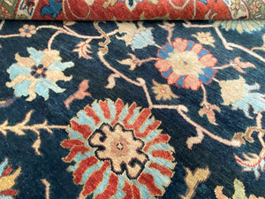 Hand-Woven Serapi Heriz Design Carpet