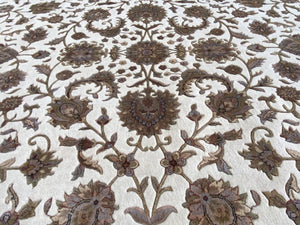 Traditional Hand-Woven Tabriz Design Carpet
