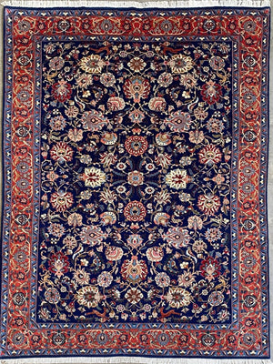 Fine Hand-Knotted Persian Varamin Carpet