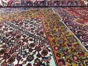 Fine Hand-Knotted Tribal Persian Bidjar Carpet
