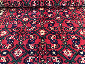 Hand-Knotted Persian Hossainabad Runner