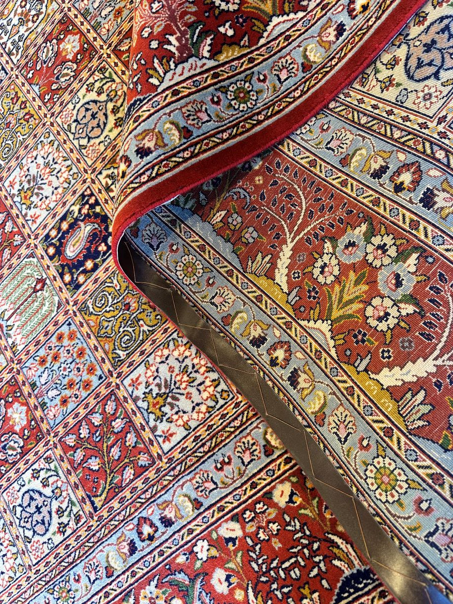 Fine Hand-Knotted Persian Birjand Mood Carpet
