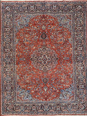 Fine Hand-Knotted Persian Sarouq Carpet