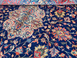 Hand-Knotted Persian Sarouq Carpet