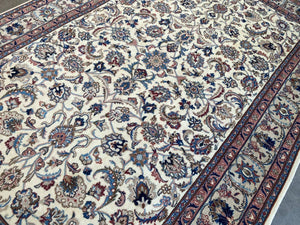 Fine Hand-Knotted Persian Kashmar Carpet