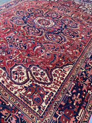 Hand-Knotted Traditional Persian Heriz Carpet