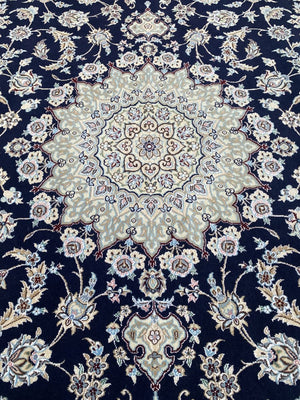 Fine Hand-Knotted Persian Naien Carpet
