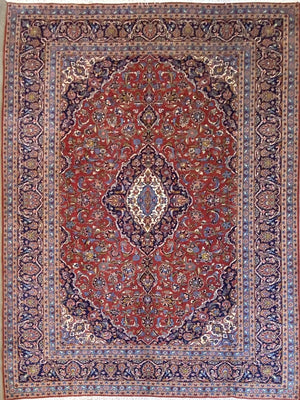 Fine Hand-Knotted Persian Kashan Carpet
