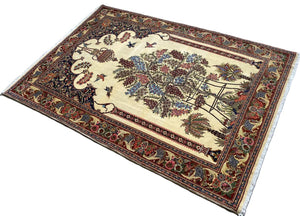 Fine Hand-Knotted Persian Qum Carpet