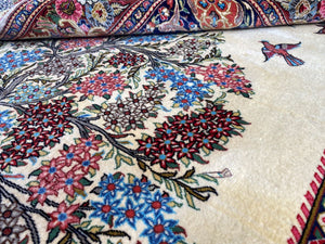 Fine Hand-Knotted Persian Qum Carpet