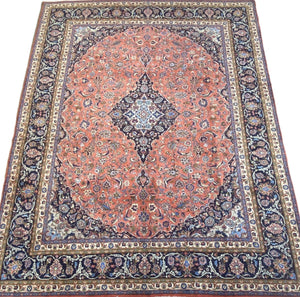 Fine Hand-Knotted Persian Kashan Carpet