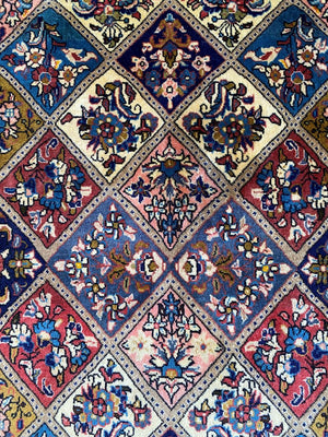 Fine Hand-Knotted Persian Qum Rug