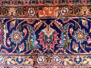 Fine Hand-Knotted Persian Mashhad Carpet
