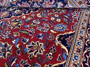 Finely Hand-knotted Persian Kashan Rug