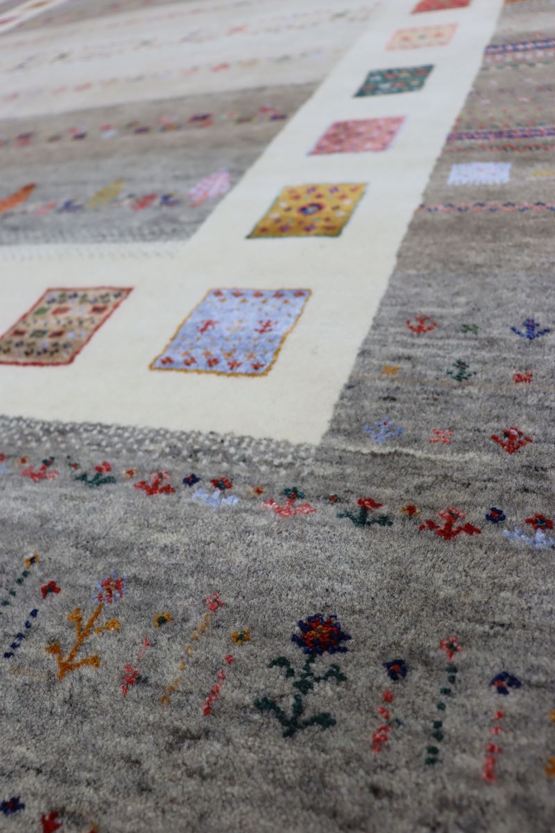 Hand-Woven Loribaft Gabbeh Rug