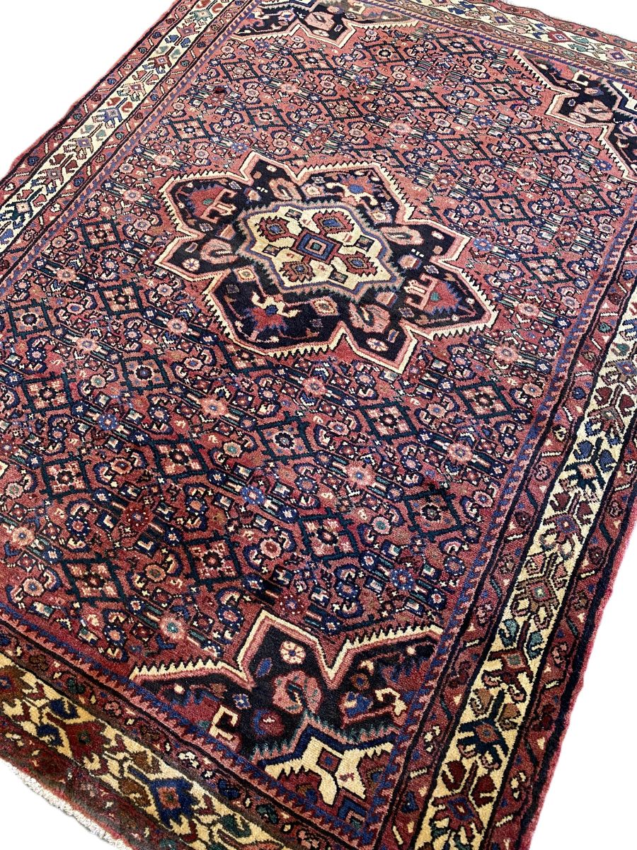 Hand-Knotted Tribal Persian Hossainabad Rug