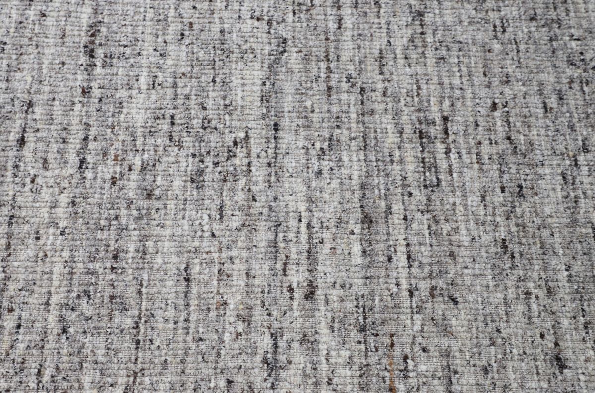 Hand-Woven Modern Roma Collection