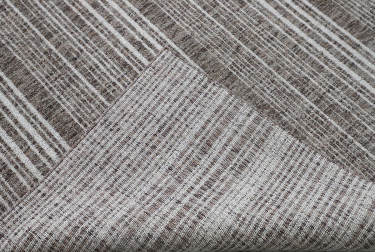 Hand-Woven Modern Roma Collection