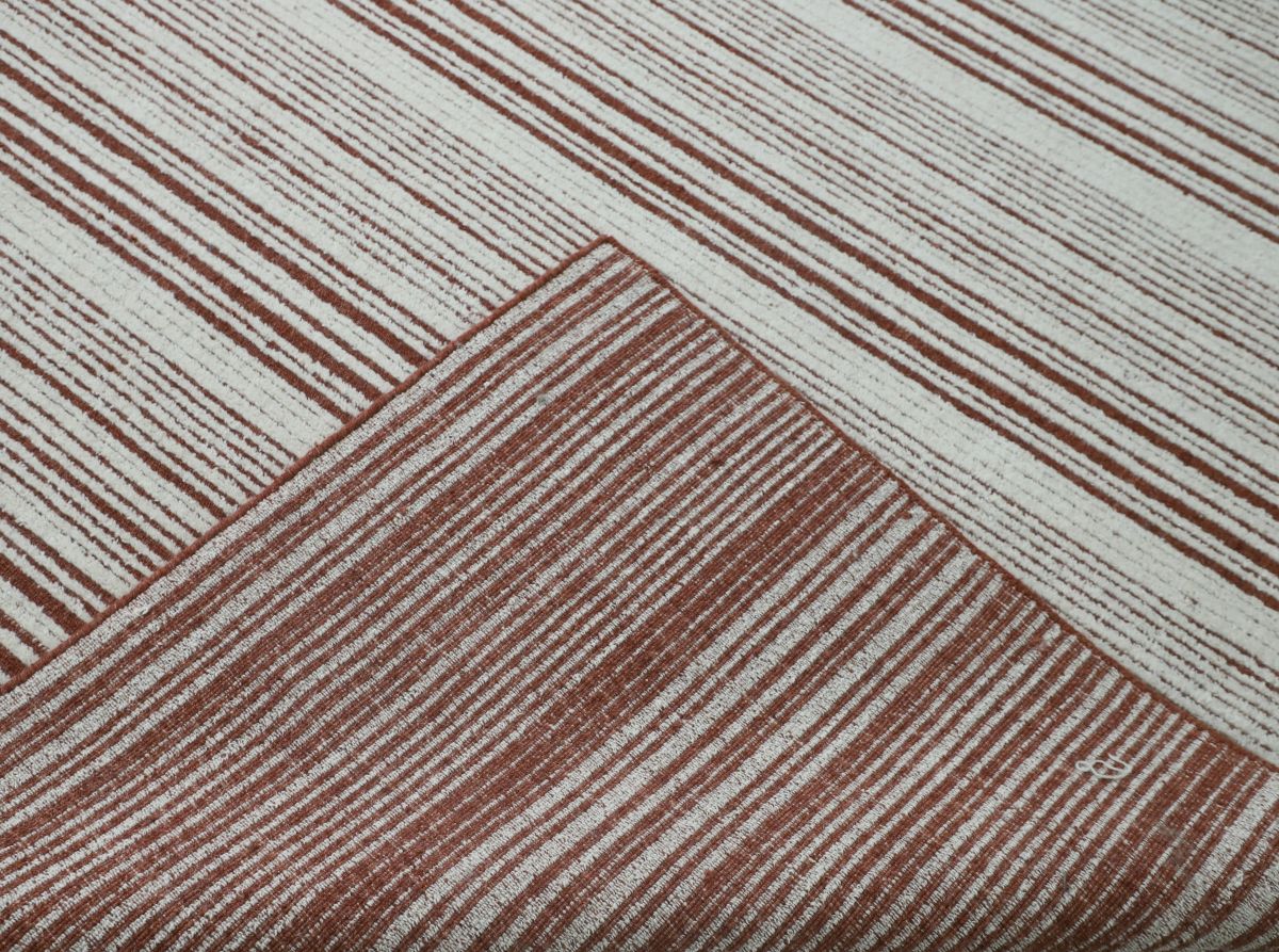 Hand-Woven Modern Roma Collection