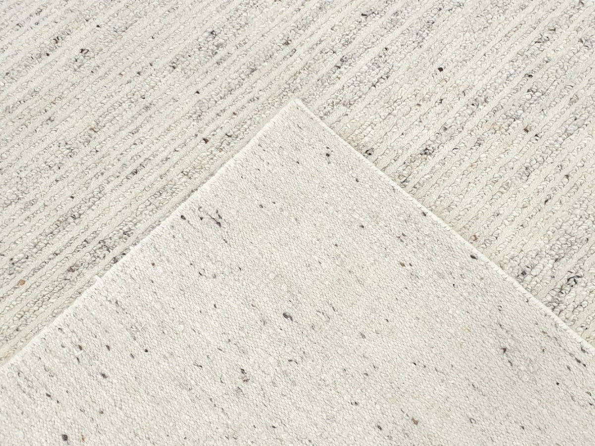 Hand-Woven Modern Roma Collection