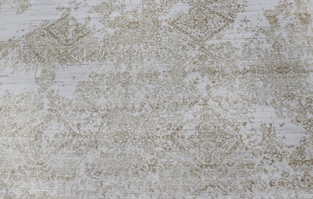 Hand-Woven Modern Crystal Collection
