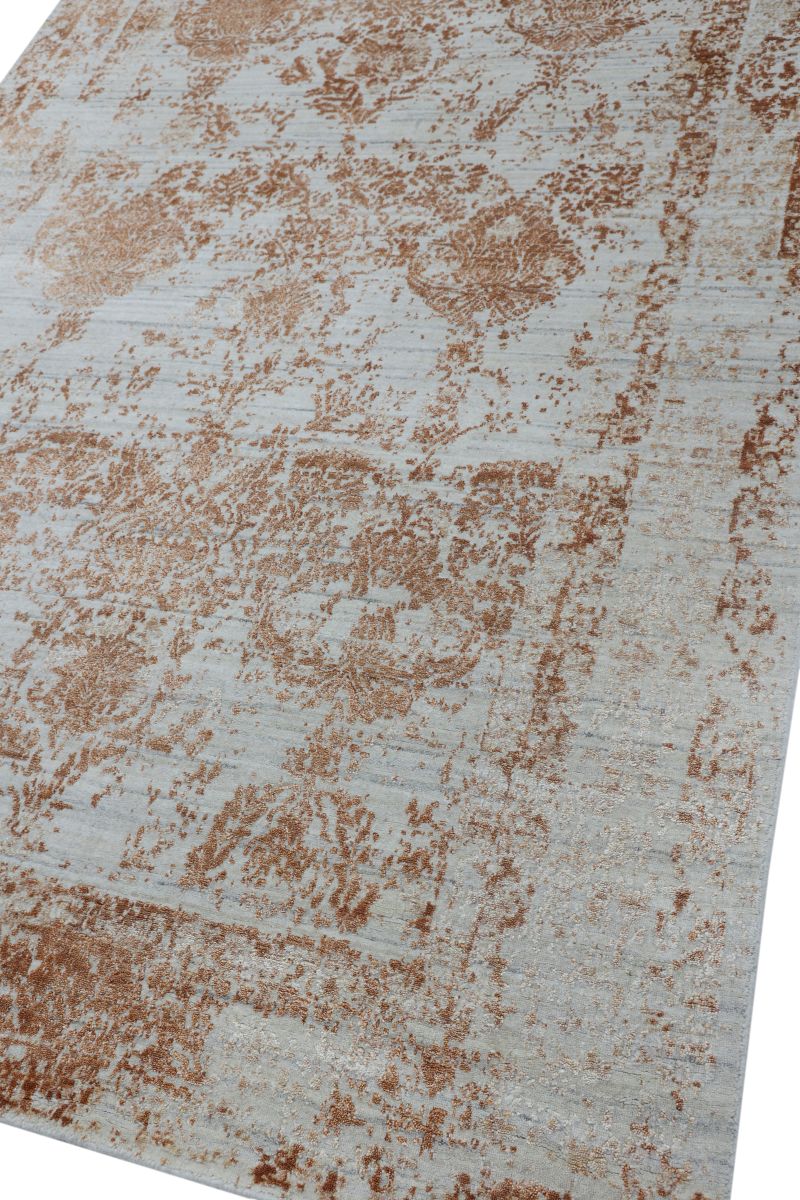 Hand-Woven Modern Crystal Collection