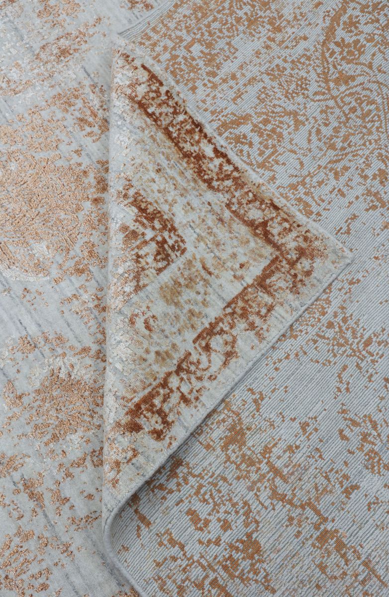Hand-Woven Modern Crystal Collection