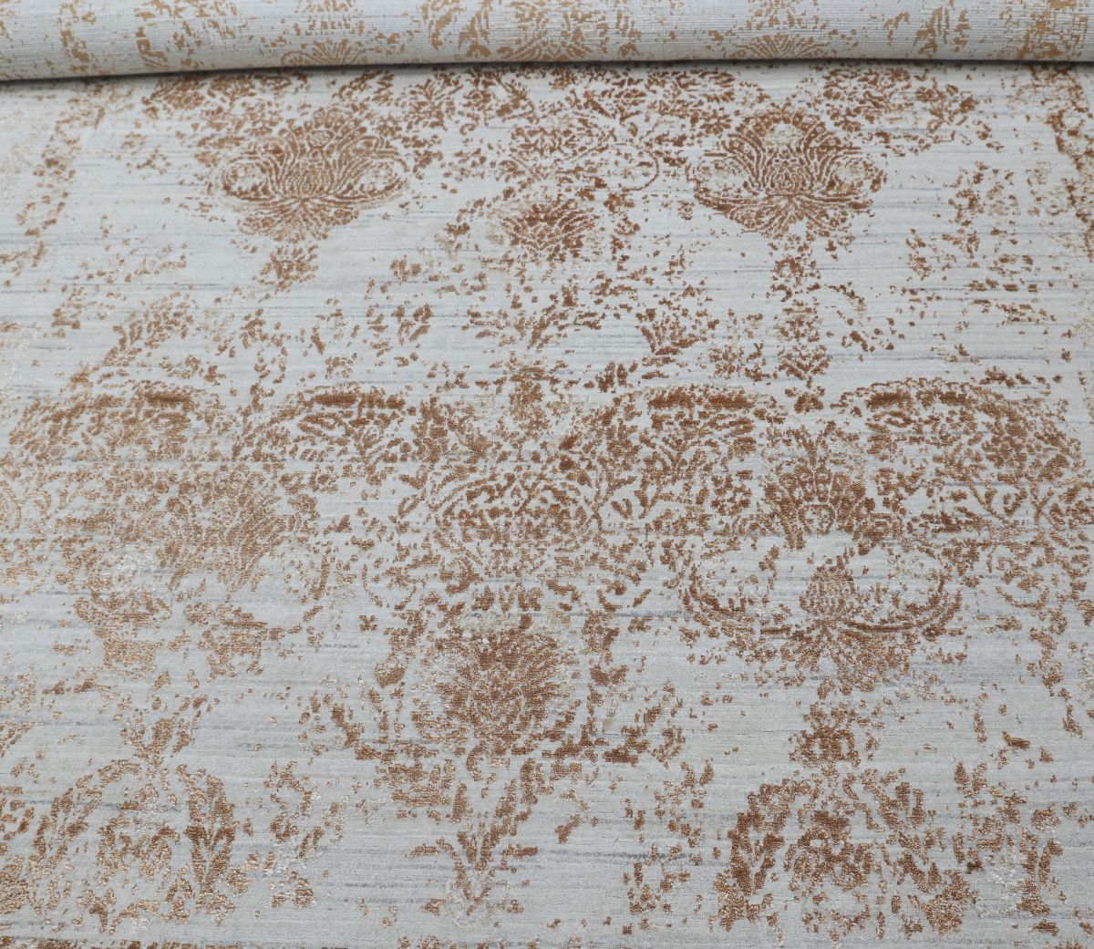 Hand-Woven Modern Crystal Collection