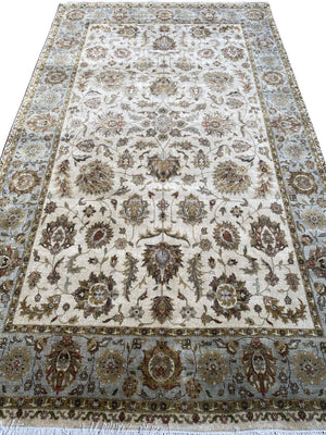 Traditional Handmade Tabriz Design Carpet