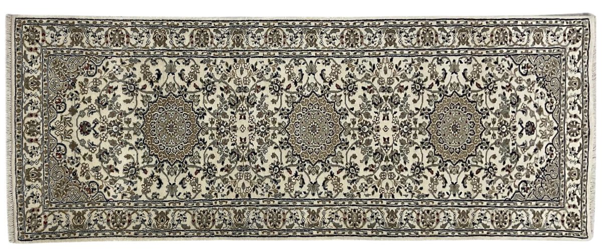 Traditional Hand-Woven Naien Runner