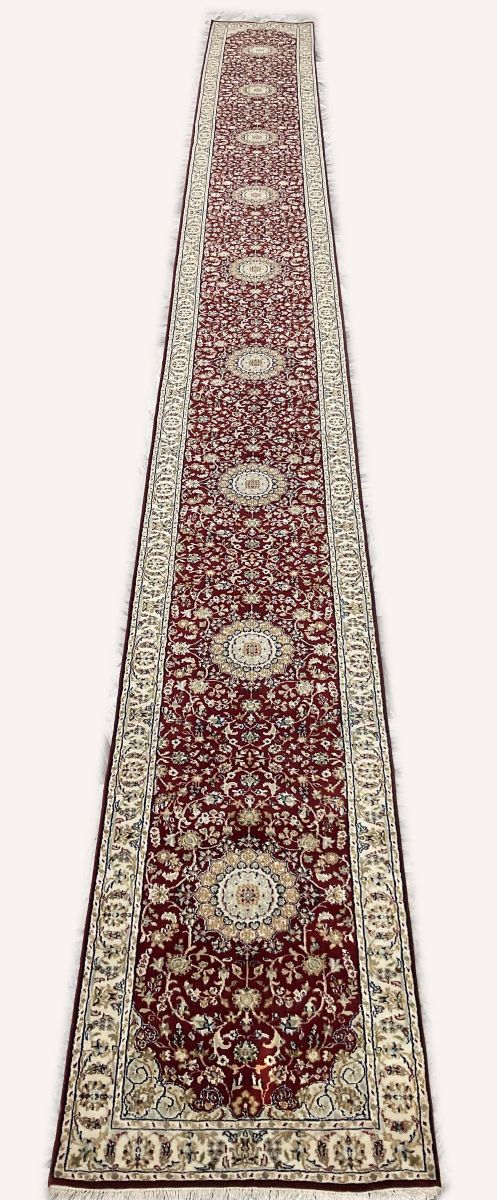 Traditional Hand-Woven Naien Runner