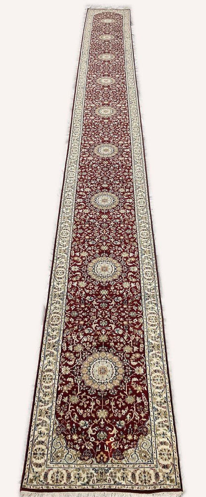 Traditional Hand-Woven Naien Runner