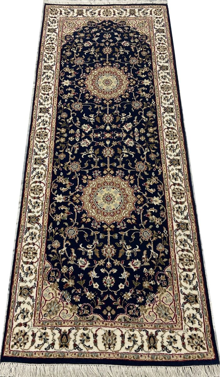 Traditional Hand-Woven Naien Runner