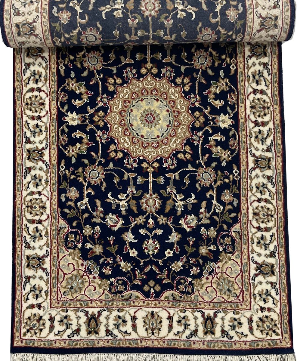 Traditional Hand-Woven Naien Runner