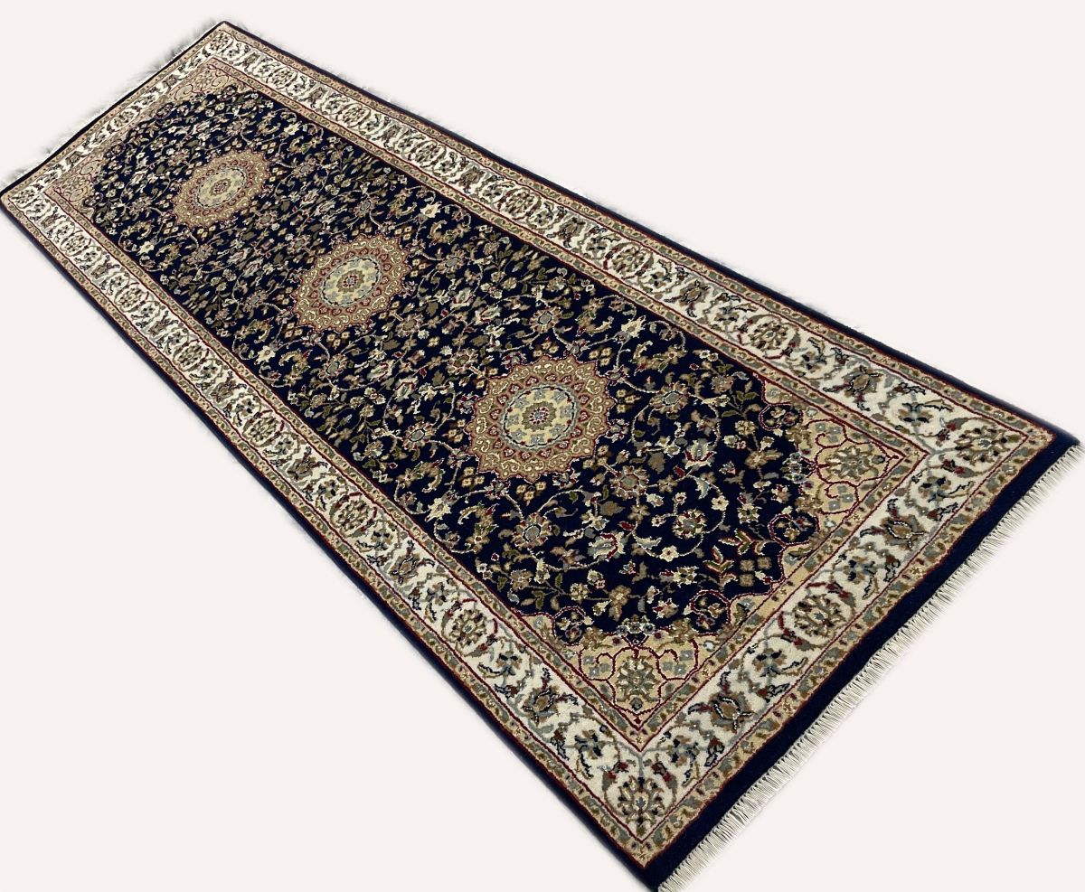 Traditional Hand-Woven Naien Runner