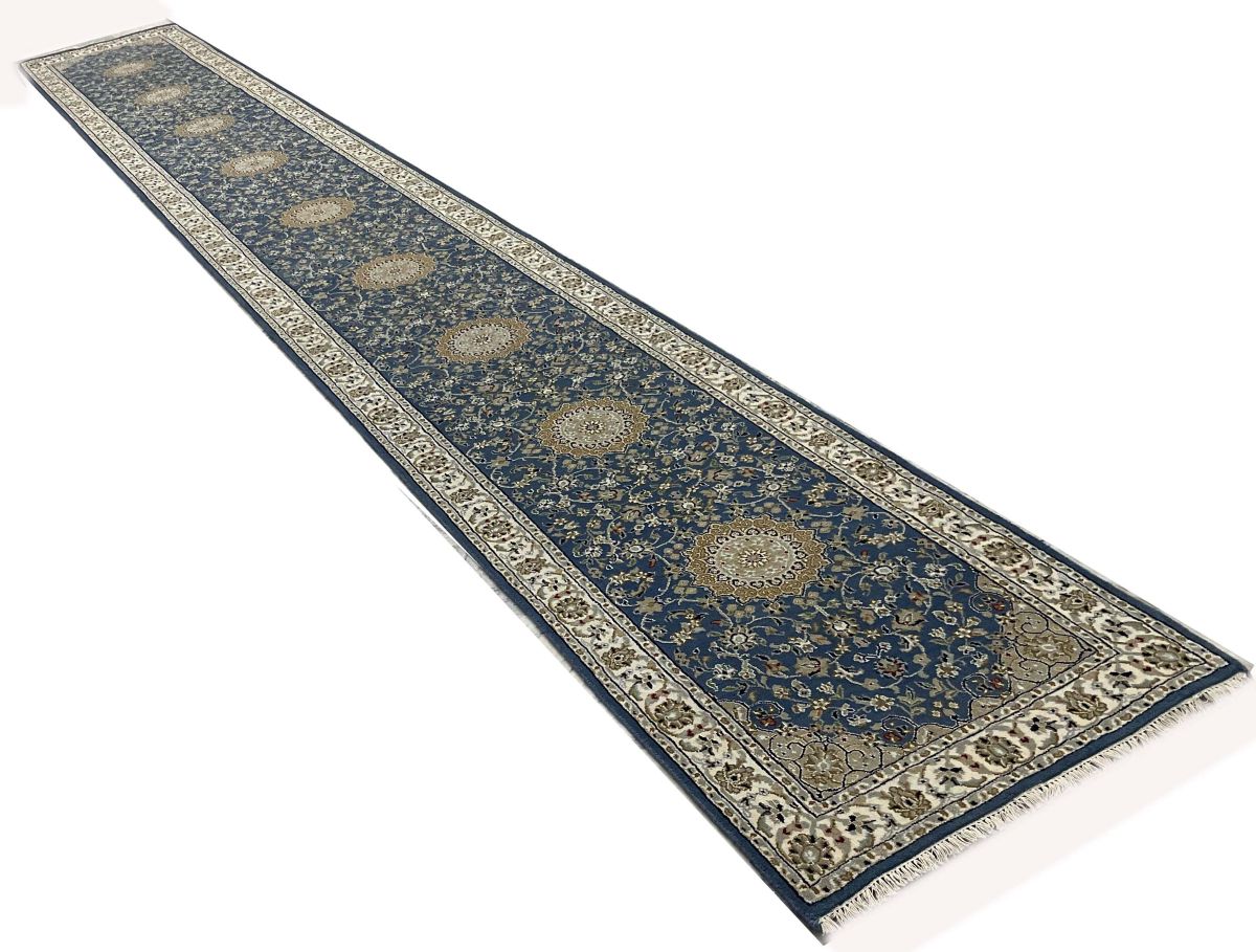 Traditional Hand-Woven Naien Runner