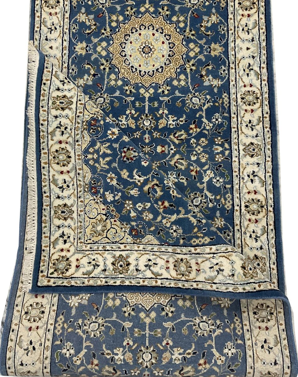 Traditional Hand-Woven Naien Runner