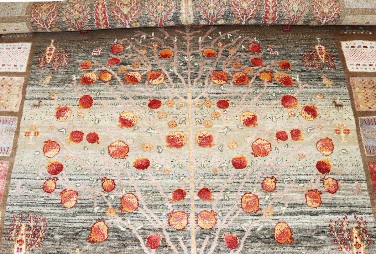 Hand-Woven Loribaft Gabbeh Rug