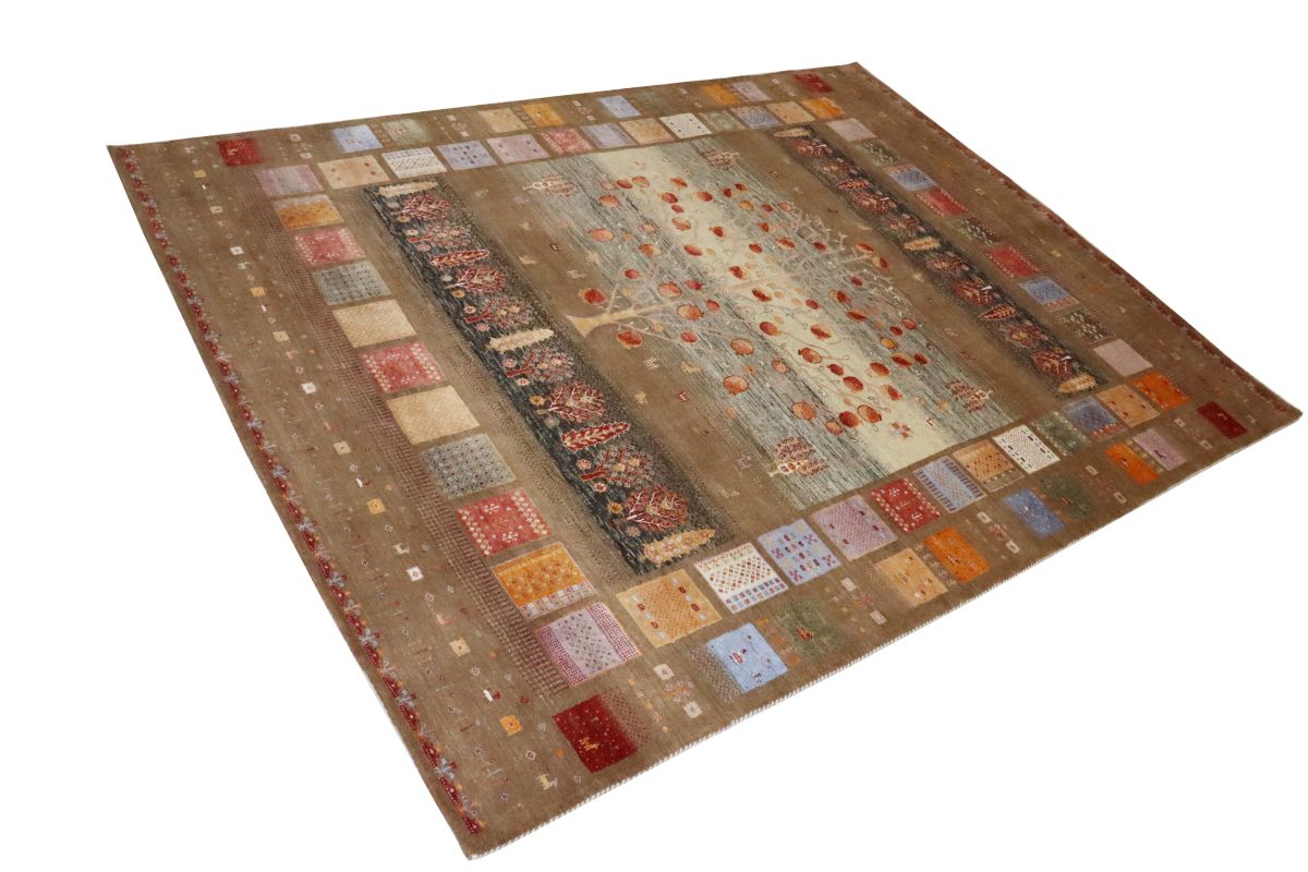 Hand-Woven Loribaft Gabbeh Rug