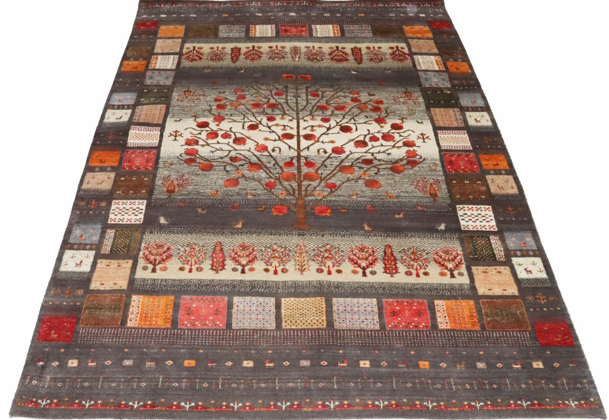 Hand-Woven Loribaft Gabbeh Rug