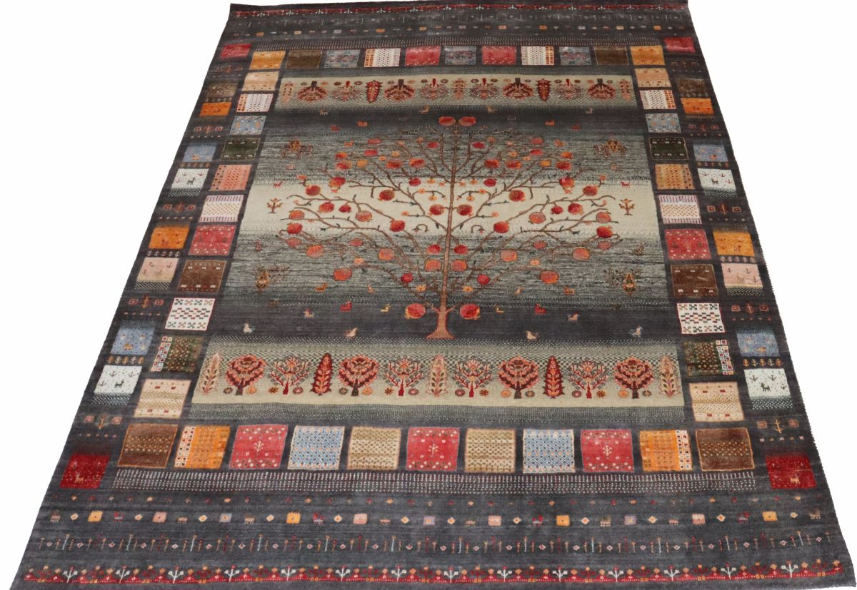Hand-Woven Loribaft Gabbeh Rug