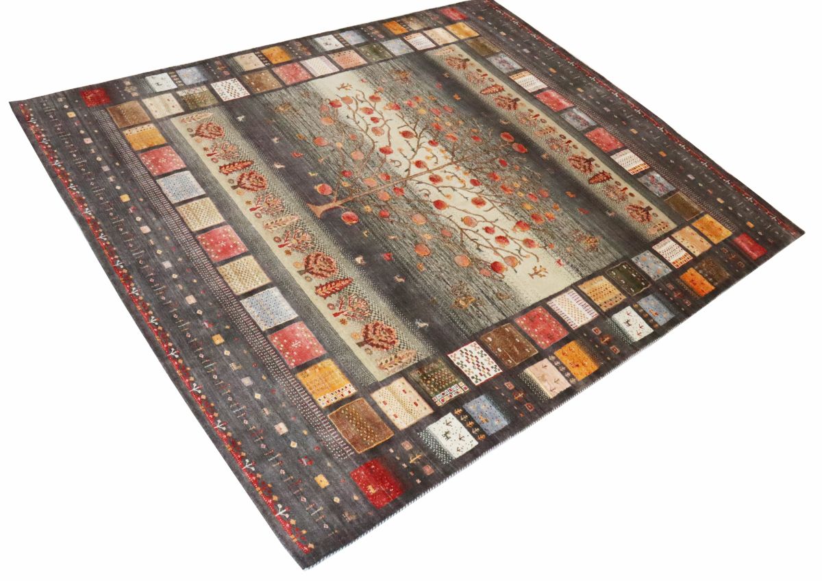 Hand-Woven Loribaft Gabbeh Rug