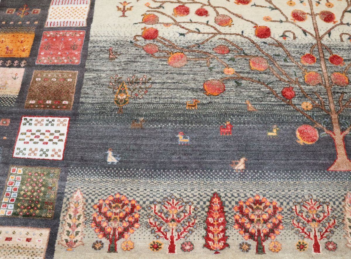 Hand-Woven Loribaft Gabbeh Rug