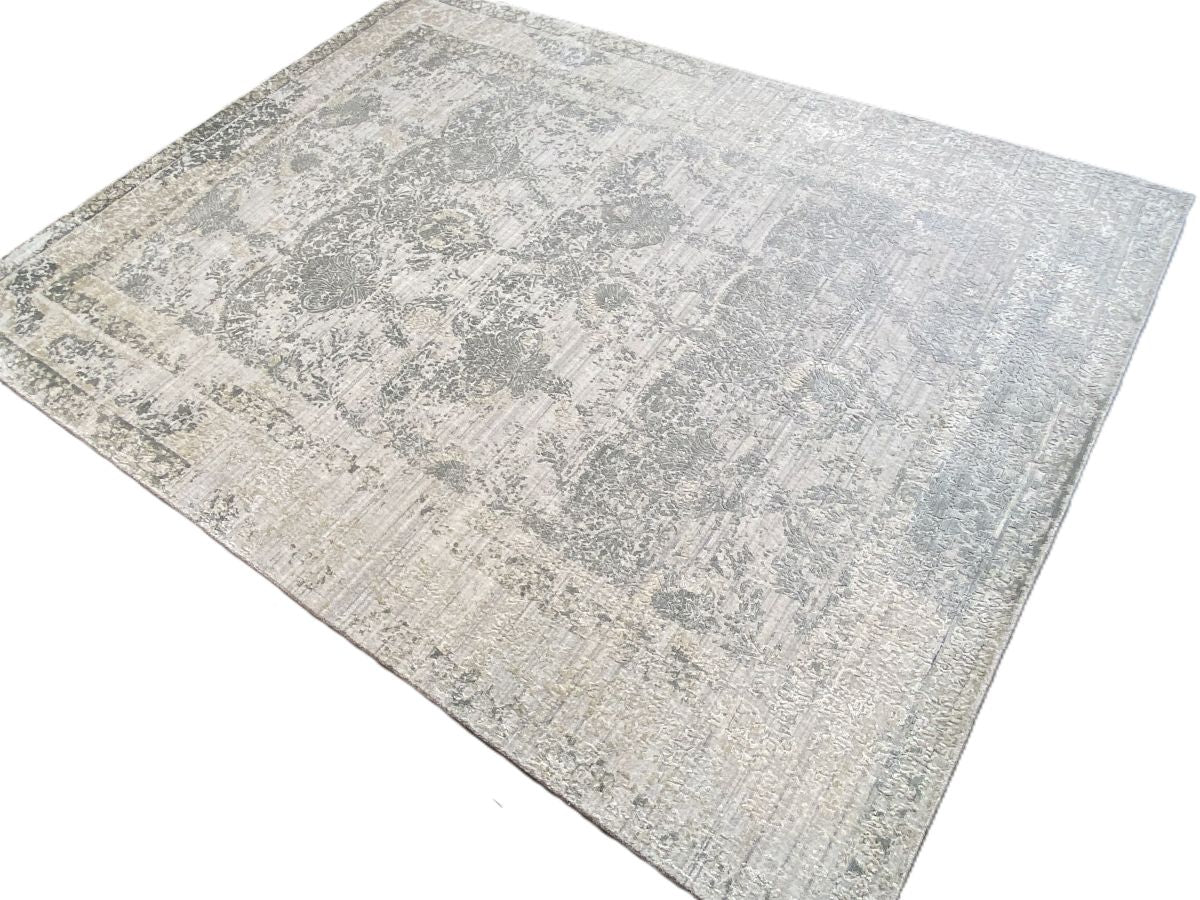 Hand-Woven Modern Crystal Collection