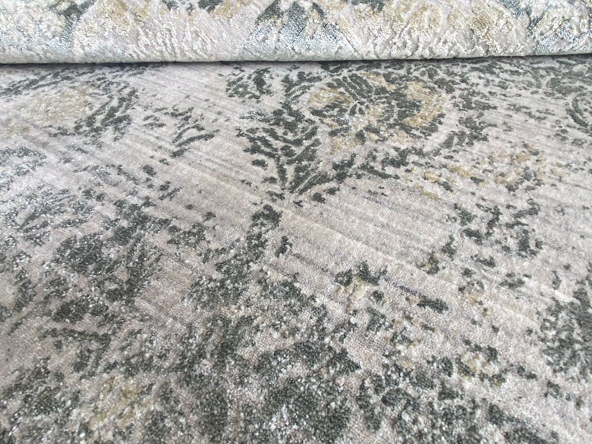 Hand-Woven Modern Crystal Collection