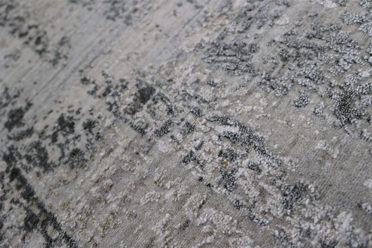 Hand-Woven Modern Crystal Collection