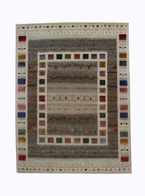 Hand-woven Loribaft Gabbeh Rug