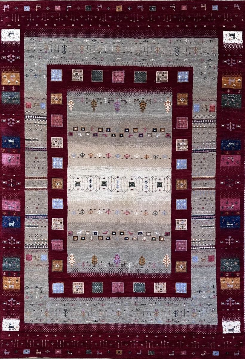 Hand-woven Loribaft Gabbeh Rug