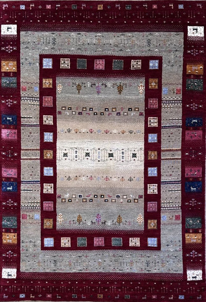 Hand-woven Loribaft Gabbeh Rug